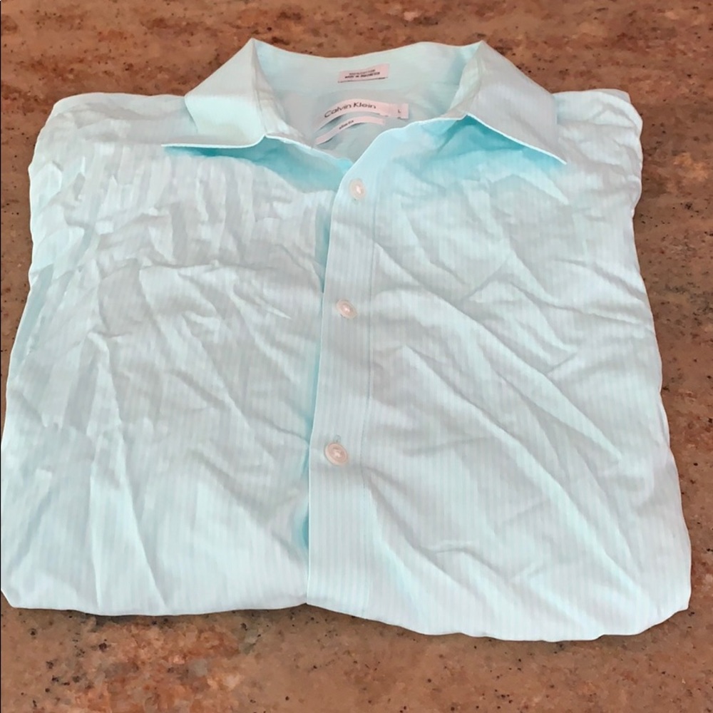 Calvin Klein slim fit Men’s dress shirt